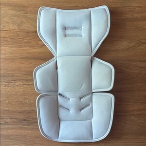 Nuna Pipa Infant Car Seat Insert